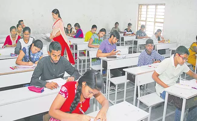Telangana Government Reconsideration For Tenth Class Exam Dates - Sakshi