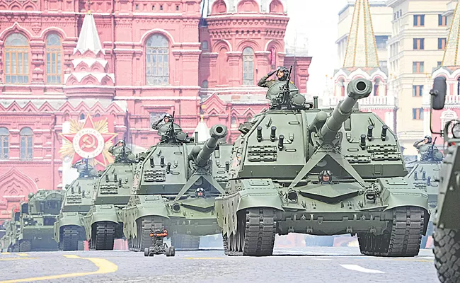 Russia-Ukraine war: Putin defends military action in Ukraine at Russia Victory - Sakshi