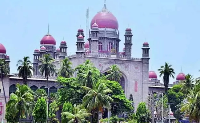 Puppalaguda Lands Issue High Court Bench Dismiss Telangana Govt Petition - Sakshi