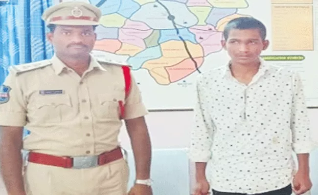 Young Man Asked Police To Buy Beer In Vikarabad District - Sakshi
