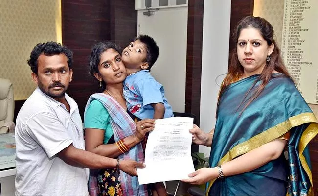Shankavaram Child Get Pension Within 24 Hours After CM Jagan Orders - Sakshi