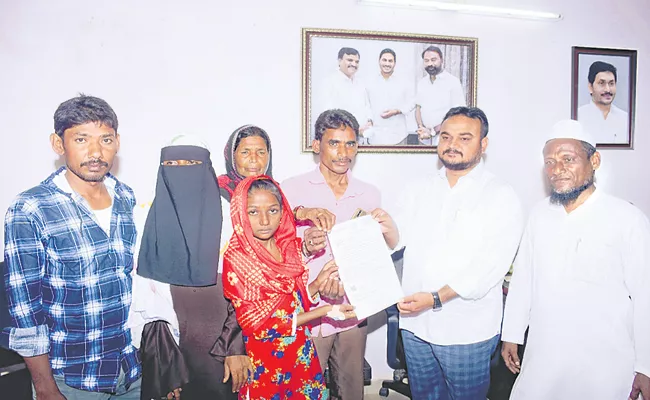 CM relief fund for girl liver transplant Andhra Pradesh - Sakshi