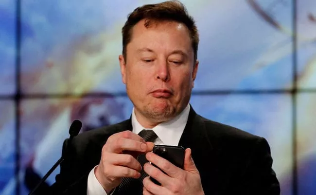 Elon Musk Said Twitter Will Form A Content Moderation Council - Sakshi