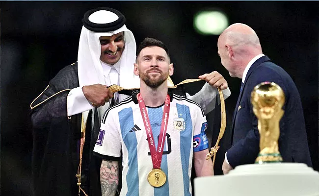 Lionel Messi Offered 1 Million Dollar For-Bisht Wored While Lift FIFA WC - Sakshi