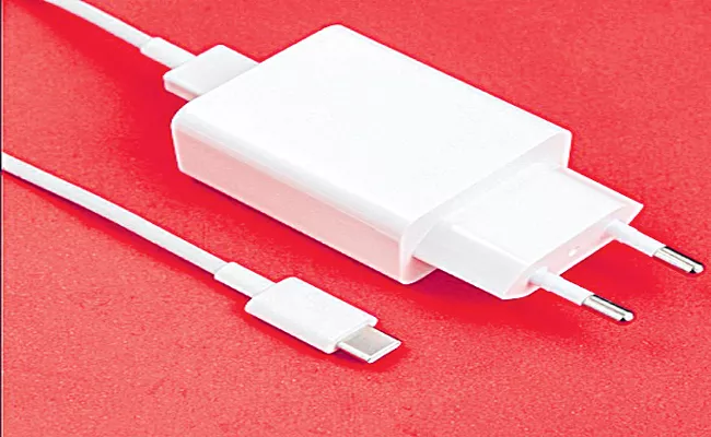 BIS comes out with quality standards for USB Type-C charging Port - Sakshi