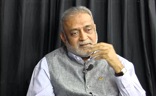 Kamlesh Patel Controversial Comments On Tirumala Hundi - Sakshi