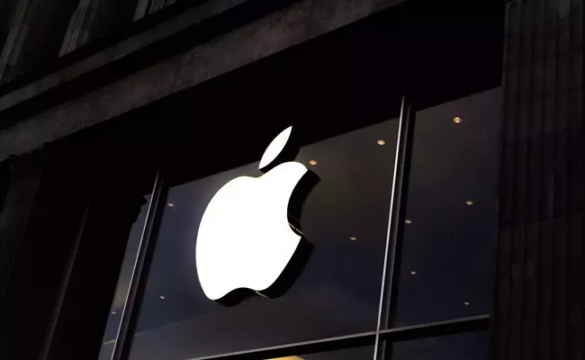 Apple refocuses on india increase to sales - Sakshi