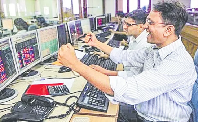 Sensex, Nifty Close Higher On Rally 9 th day In Financial Stocks - Sakshi