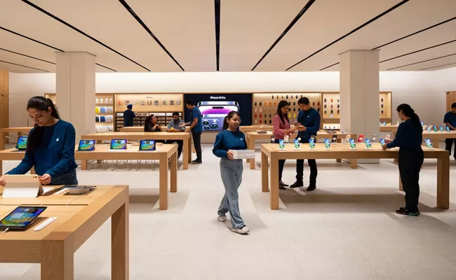 apple saket first look and details of second indian store - Sakshi