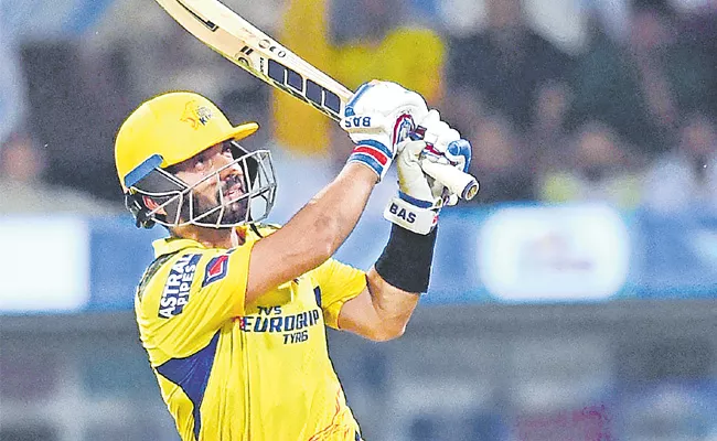 Chennai Super Kings defeated Mumbai Indians by seven wickets - Sakshi