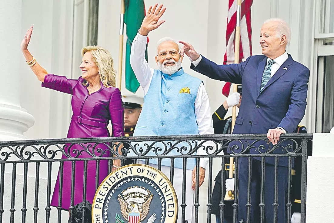 Gun Salute Grand Welcome For PM Modi At White House Main Points - Sakshi