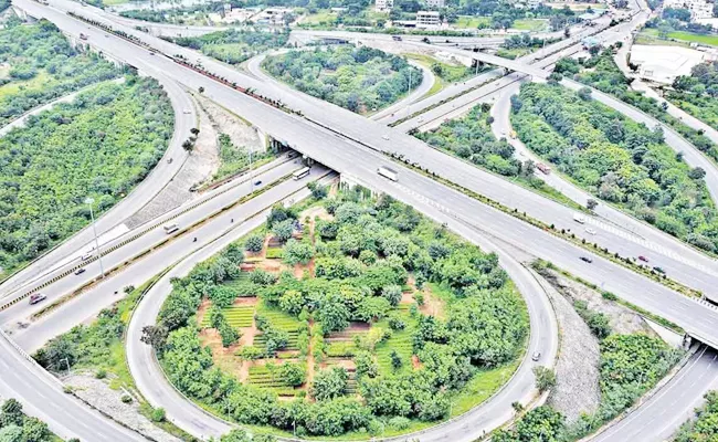 Hyderabad ORR New Traffic Rules Speed Limit Guidelines Details - Sakshi