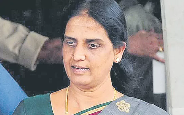 Sabitha Indra Reddy Announces Hikes And Transfers For Teachers - Sakshi