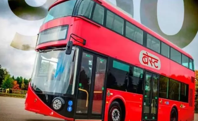 Double decker buses Anand Mahindra reports a theft Mumbai Police responds - Sakshi