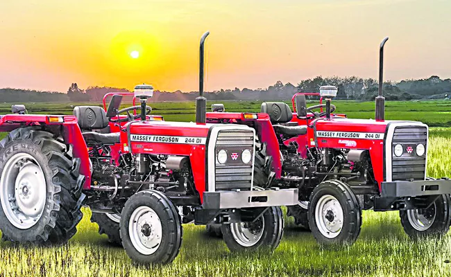 Huge growth in sales of agricultural tractors - Sakshi