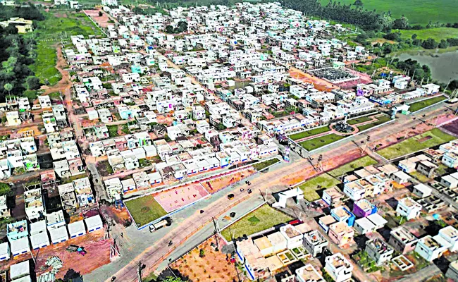 YSR Jagananna Colony: Electricity connections to 5 02 lakh houses under construction - Sakshi