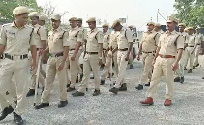 Telangana Police Has Registered Case Against Ap Police - Sakshi