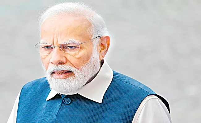 Compare India with democracies, not China says PM Narendra Modi - Sakshi
