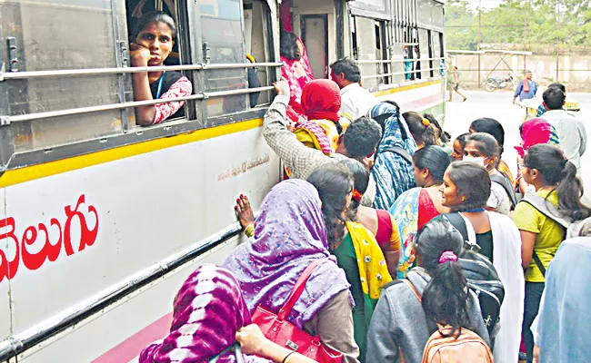 Occupancy crossing 100 percent with Mahalakshmi scheme - Sakshi
