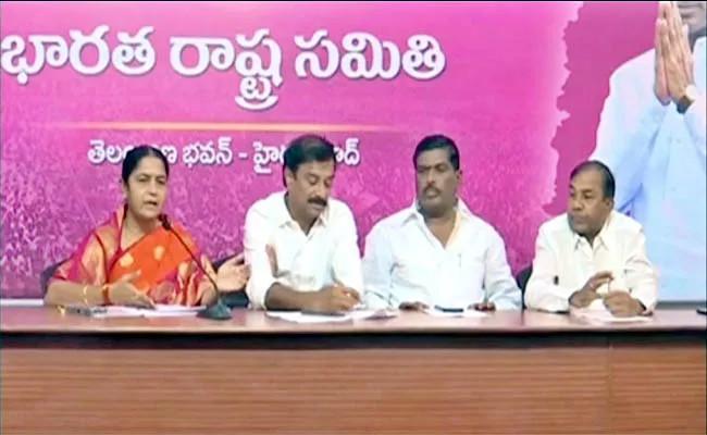 BRS MLAs Clarity On Meeting Over CM Revanth Reddy - Sakshi