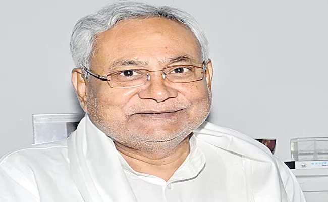 Bihar political crisis: All eyes on Nitish Kumar as political storm brews in Bihar - Sakshi