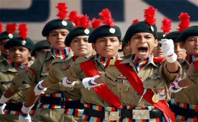 907 Girls NCC Cadets in Republic Day Camp - Sakshi