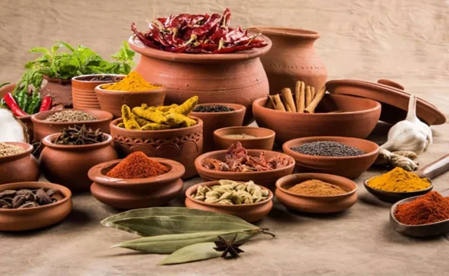 Masalas Going Tasteless 5 Ways To Store Spices Properly - Sakshi