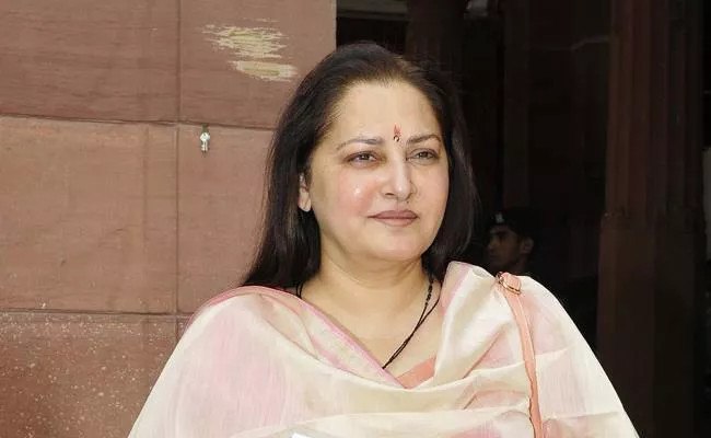 Rampur court orders arrest of former MP and actress Jaya Prada - Sakshi