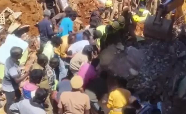 several workers Deceased Undergoing house construction Ooty Tamil Nadu - Sakshi