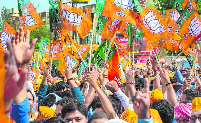 Final list of BJP MP candidates releases on march 23: telangana - Sakshi