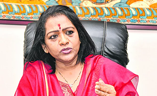 Greater Hyd Mayor to join ruling Congress Party: telangana - Sakshi
