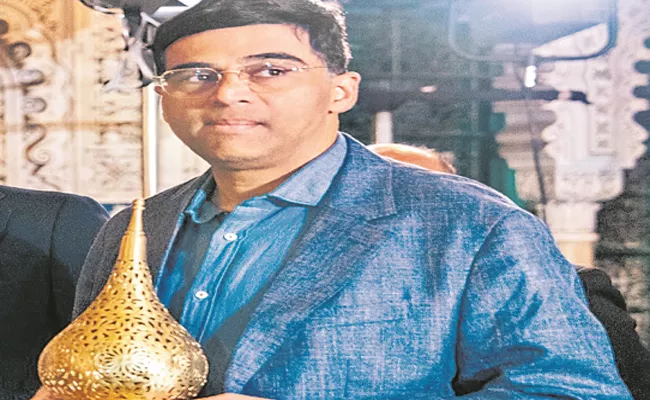 Viswanathan Anand Third With Three Points In Casablanca Chess Variant Tournament