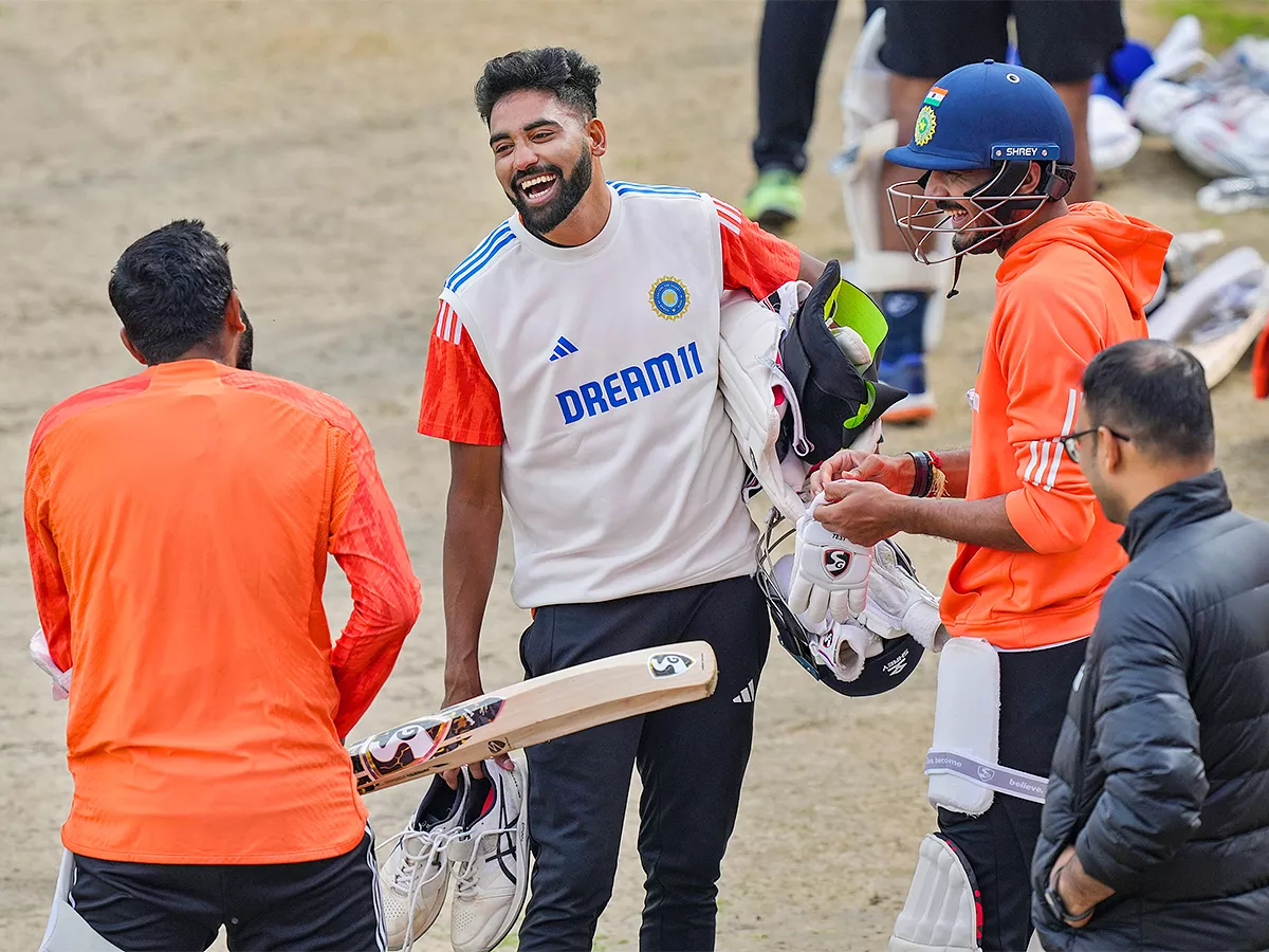 Test cricket match between India and England - Sakshi