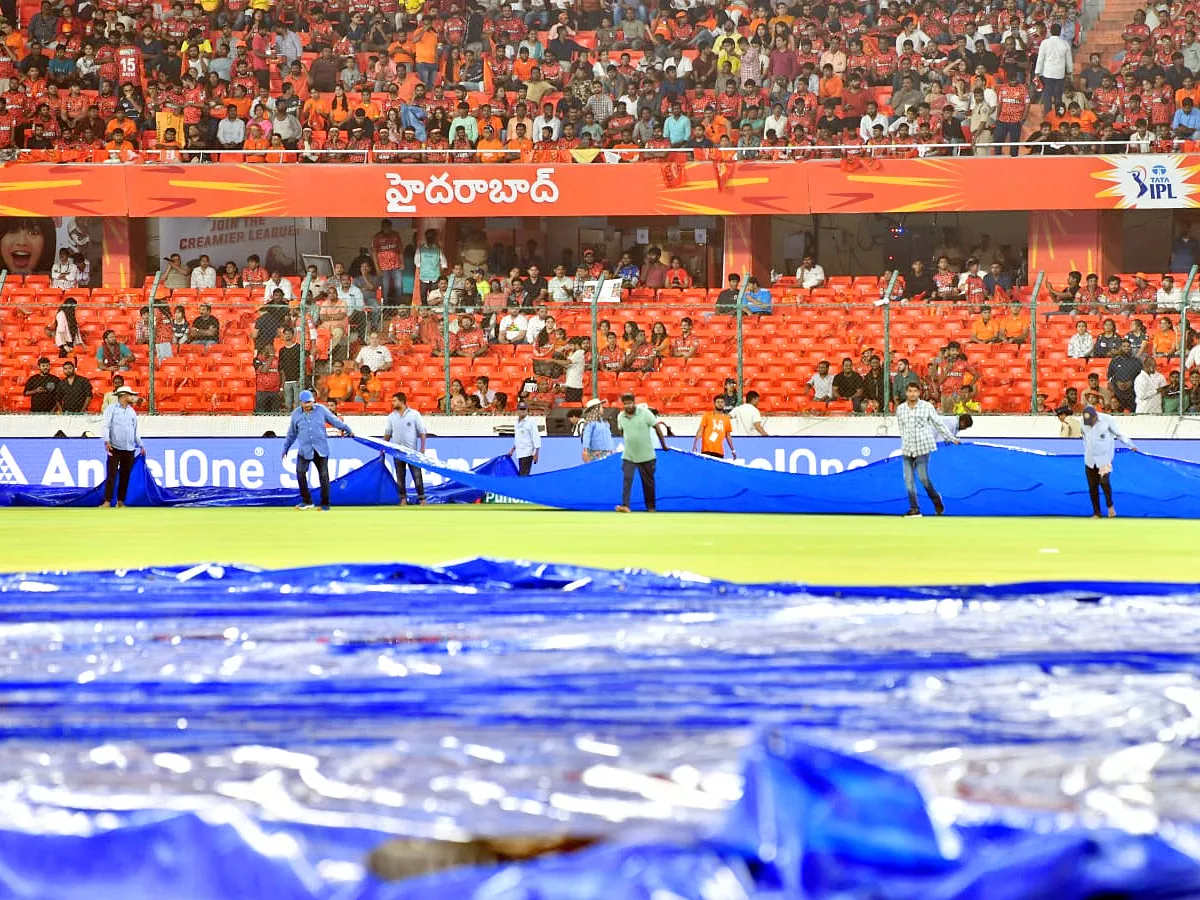 Rain Effect For Todays Match in Hyderabad Uppal Stadium Photos