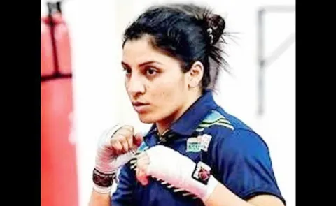 Simranjeet Kaur Set to Be Punjab First Professional Woman Boxer6