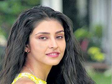 Suman Reddy రొమాంటిక్ థ్రిల్లర్ | debute director suman reddy making movie ektha ...
