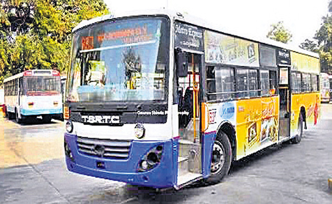 సిటీ బస్‌..మెట్రో రూట్‌ | Hyderabad City Bus Routes Changes Soon | Sakshi