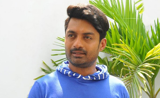 మరో ఇంట్రస్టింగ్ స్టోరీతో కల్యాణ్ రామ్‌ | Kalyan Ram Team Up with ...