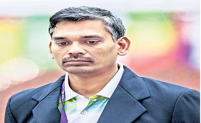 స్వదేశీ కోచ్‌లపై కేంద్రం చిన్నచూపు | Grandmaster RB Ramesh Very ...