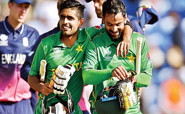 Babar Rangsaz 'స్నేహం పక్కన పెట్టి ఆడితే బాగుంటుంది' | Ramiz Raja Slams Babar Azam ...