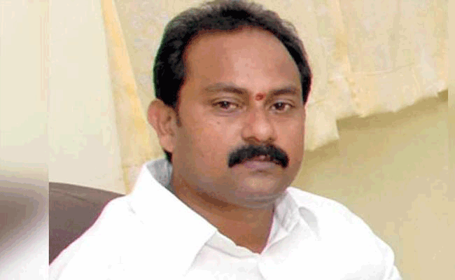 ఈసీ గంగిరెడ్డి మృతికి ఆళ్ల నాని సంతాపం | Alla Nani Mourned EC Gangi ...