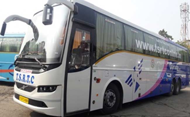 ఏసీ బస్సా... మేమెక్కం! | Passengers Are Feel Difficult To Travel On AC ...