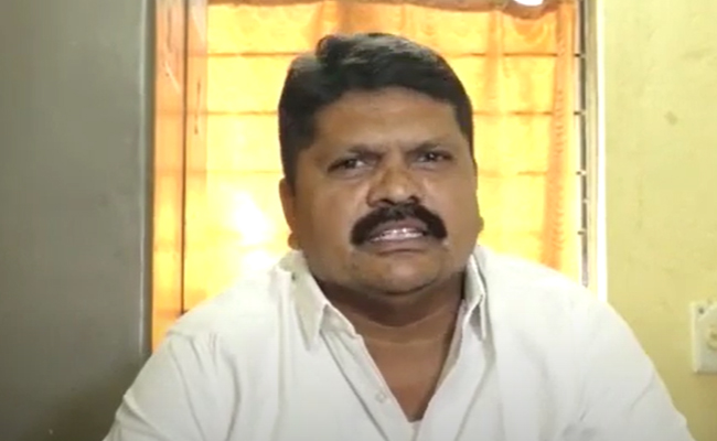 Juttu Raja Rao AP Government Employees Federation Shocking Comments on PRC Issue - Sakshi