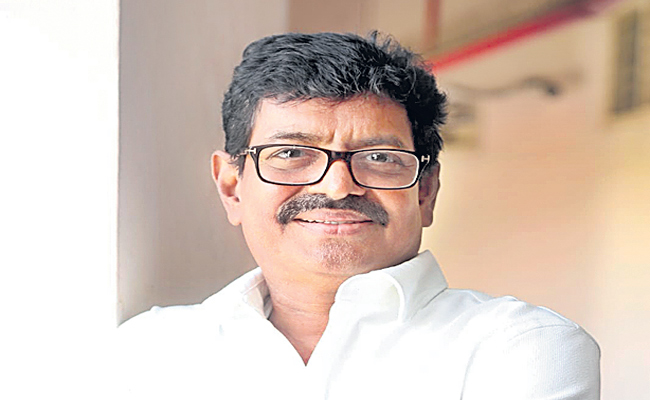 Actor Shivaji Raja: Emotional Speech At Press Meet On His Birthday - Sakshi