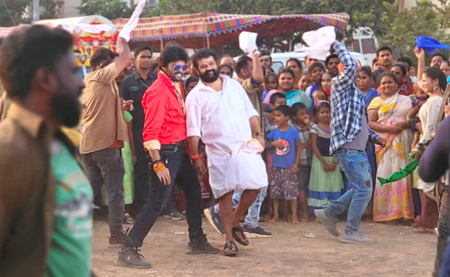 హీరోతో కలిసి ఎంపీ నందిగం సురేశ్‌ సందడి.. ఫోటోలు వైరల్‌ | Auto Rajini ...