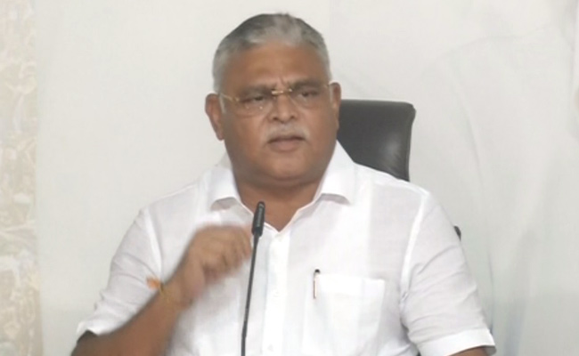 ‘ఇదేం పాలసీ.. నువ్వు రావు కానీ.. నీ ఎమ్మెల్యేలు వస్తారా..?’ | AP ...