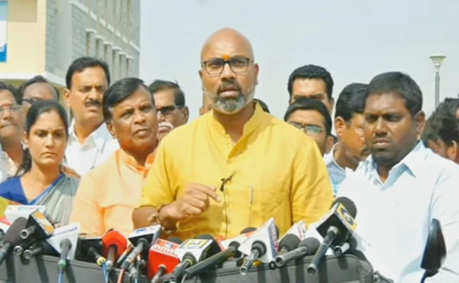 MP Arvind Strong Counter On Attack To TRS And MLC Kavitha, Details ...