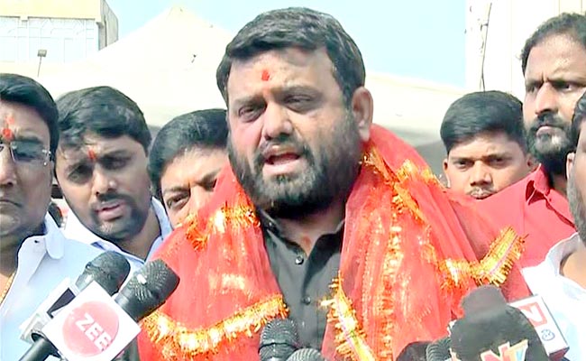 TRS MLA Rohit Reddy Challenge To Bandi Sanjay Over Drug Case - Sakshi