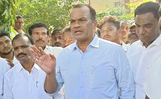 Komati Reddy Venkat Reddy Press Meet On Telangana Congress Crisis ...
