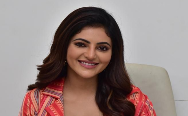 ఇంత అభిమానం ఊహించలేదు: అతుల్యా రవి | Athulya Ravi Talk About Meter ...